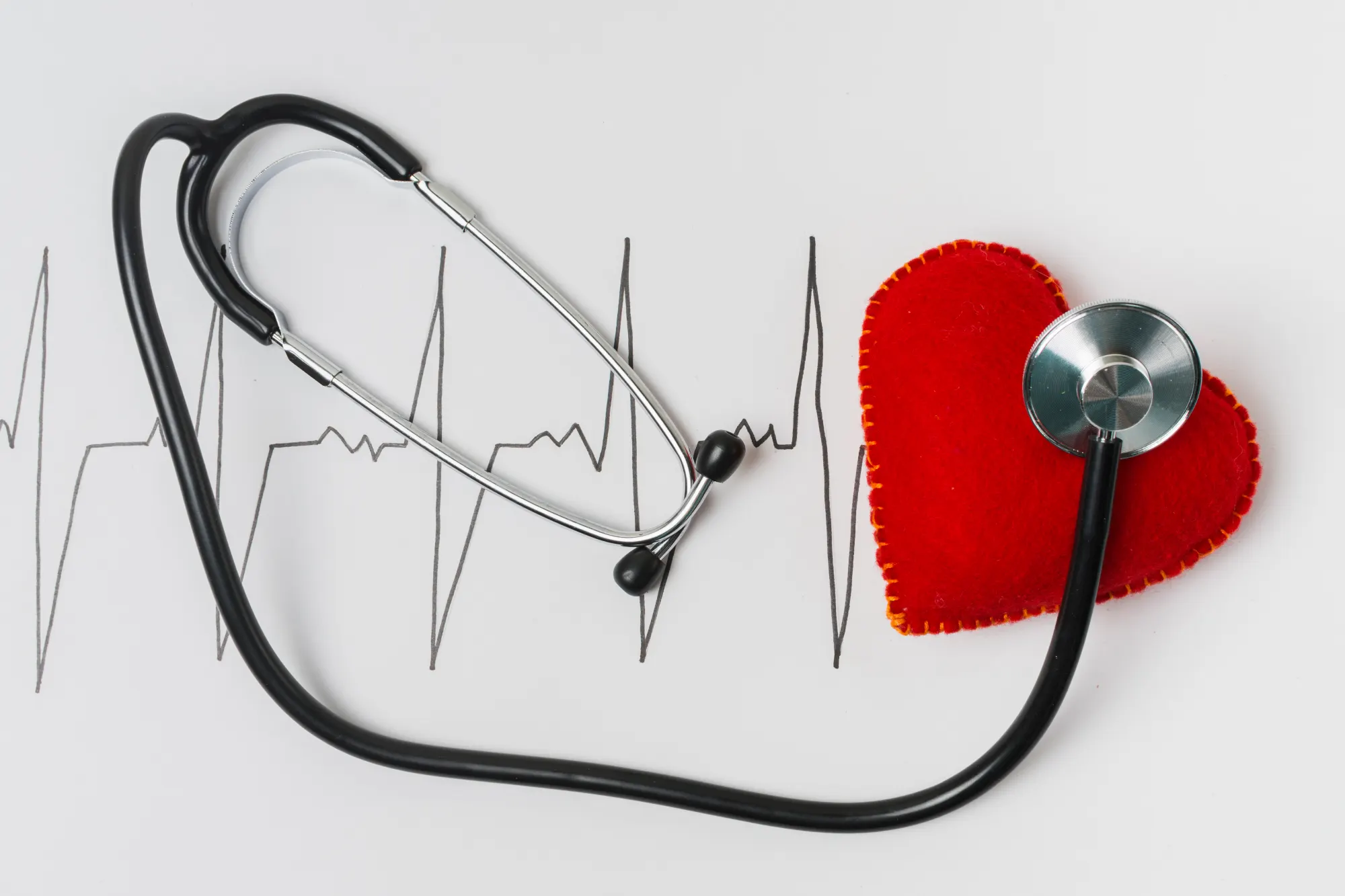 Ilustração Arritmia Cardíaca: sintomas, tratamentos e tipos 